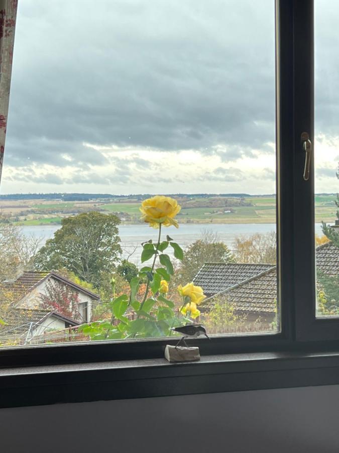 Black Isle View Apartment Dingwall Exterior foto